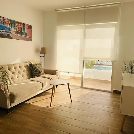 Paraiso Marina Palace Διαμέρισμα